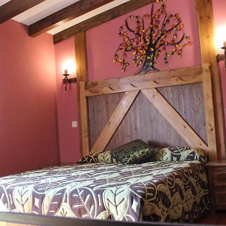 Apartamentos Rurales "La Cabana" Rascafría Kültér fotó